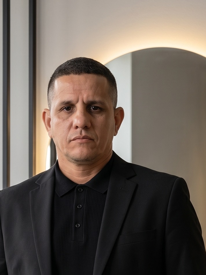 Jorginho, barbeiro da UP Barbearia